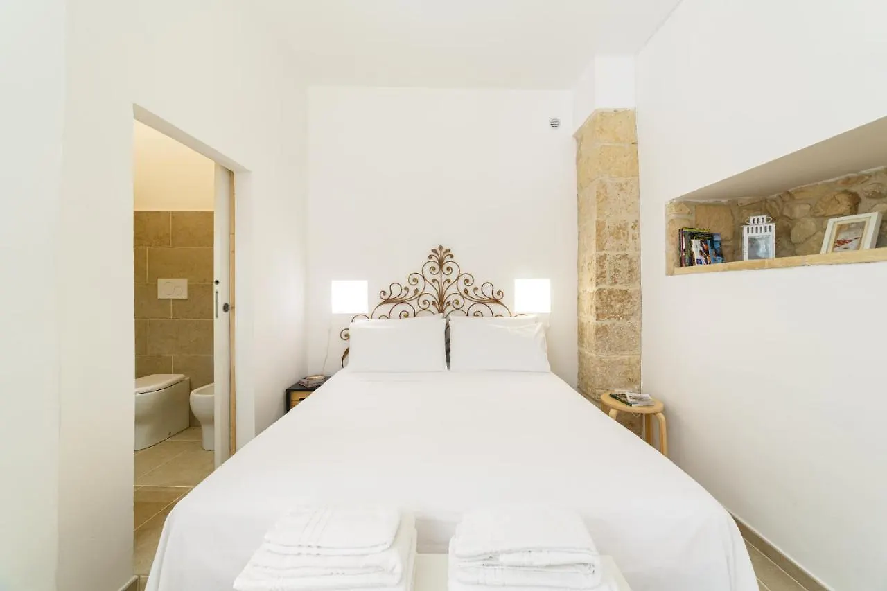 Apartment Don Giuliano Centro ليتشي